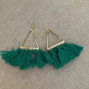 Vibrant green gold dangle earrings. NWOT
